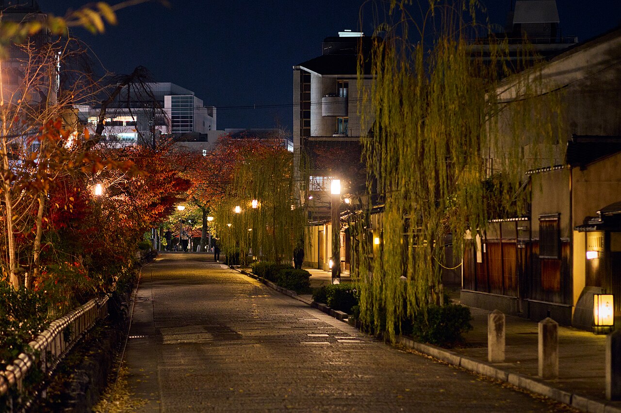 Streets of Gion, Kyoto - Gion7709
